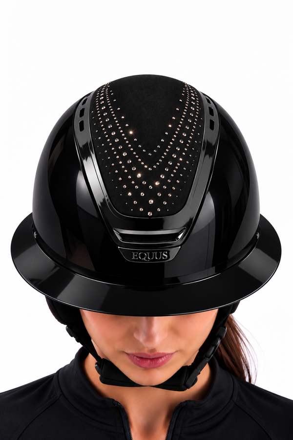 Kask jeździecki Wing Diamond szeroki daszek