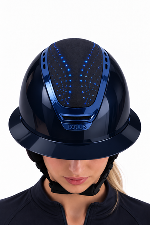 Reithelm Lite Wing Diamond mit breitem Schirm